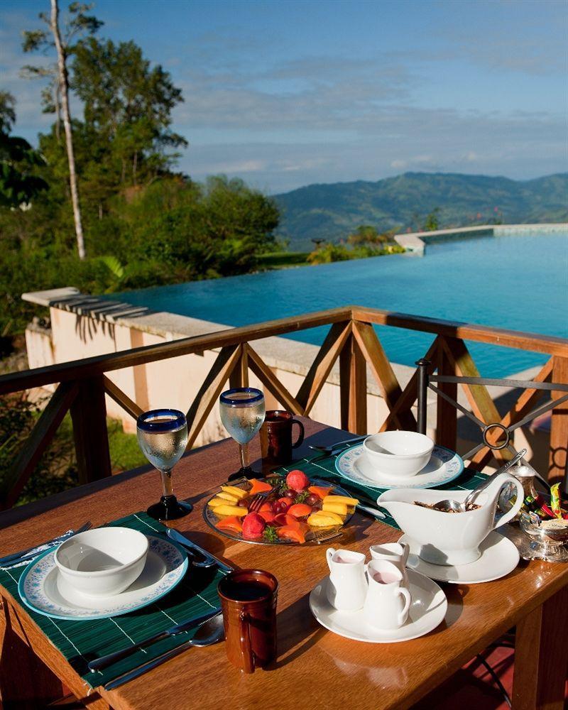 Rio Magnolia Nature Lodge Tinamaste 외부 사진